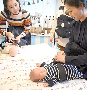 エルゴベビー講習会の様子