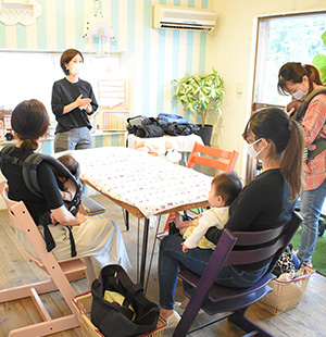 エルゴベビー講習会の様子