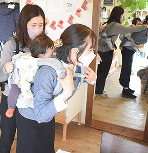 エルゴベビー講習会の様子