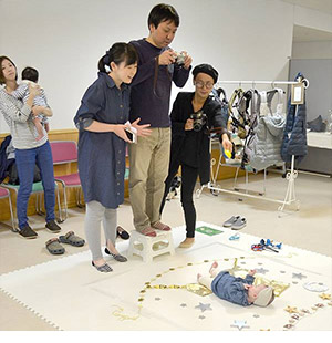 寝相アートの様子