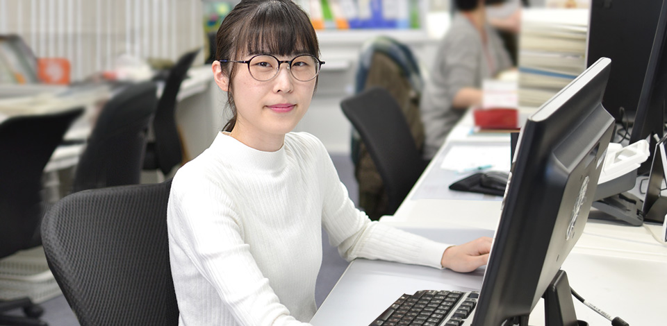 経理事務スタッフ