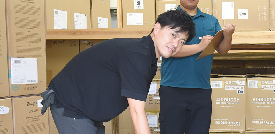 発送スタッフインタビュー